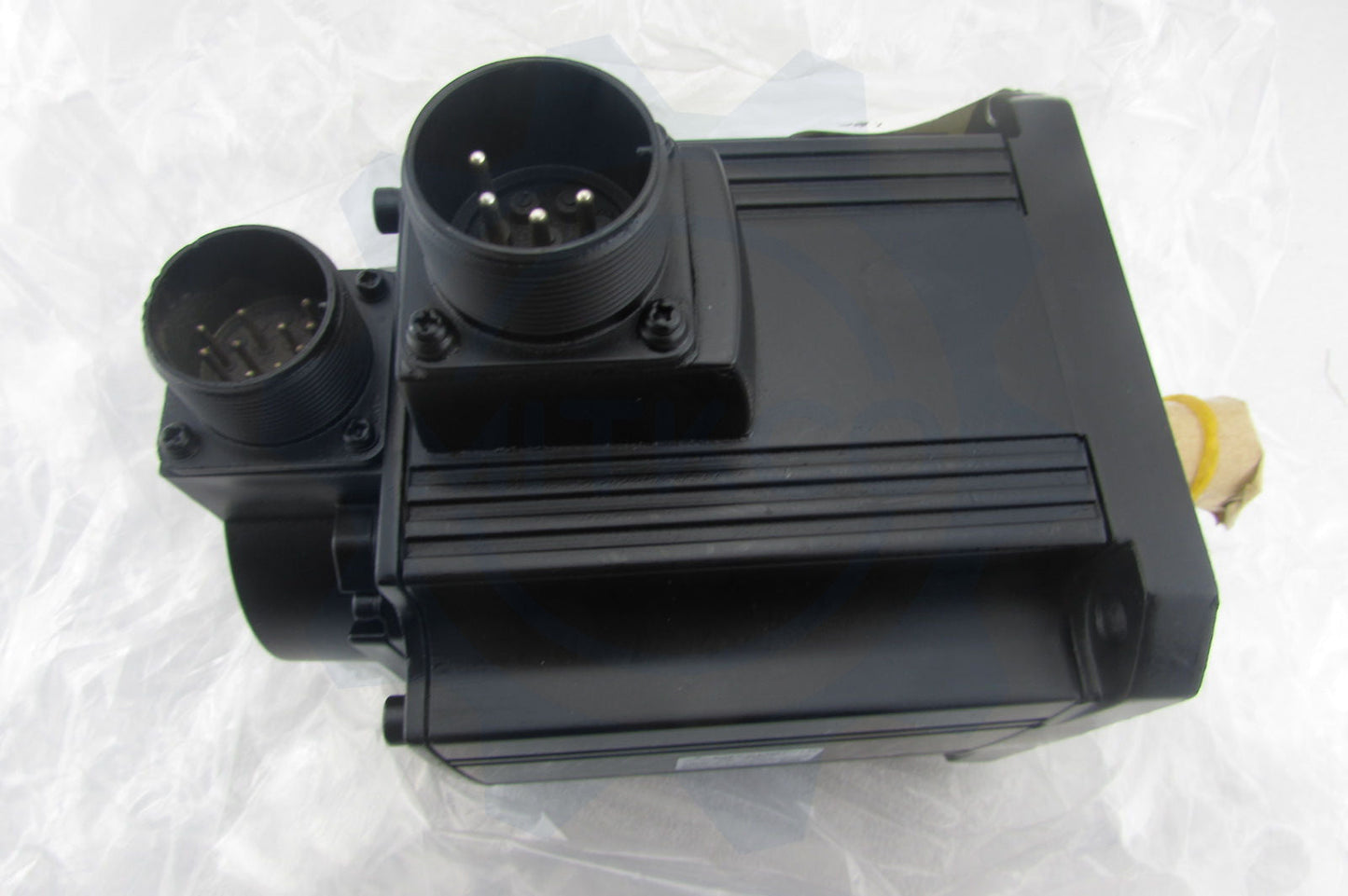 hf-se102-mitsubishi-servo-motor the product title is: HC-SF81 Mitsubishi servomotor